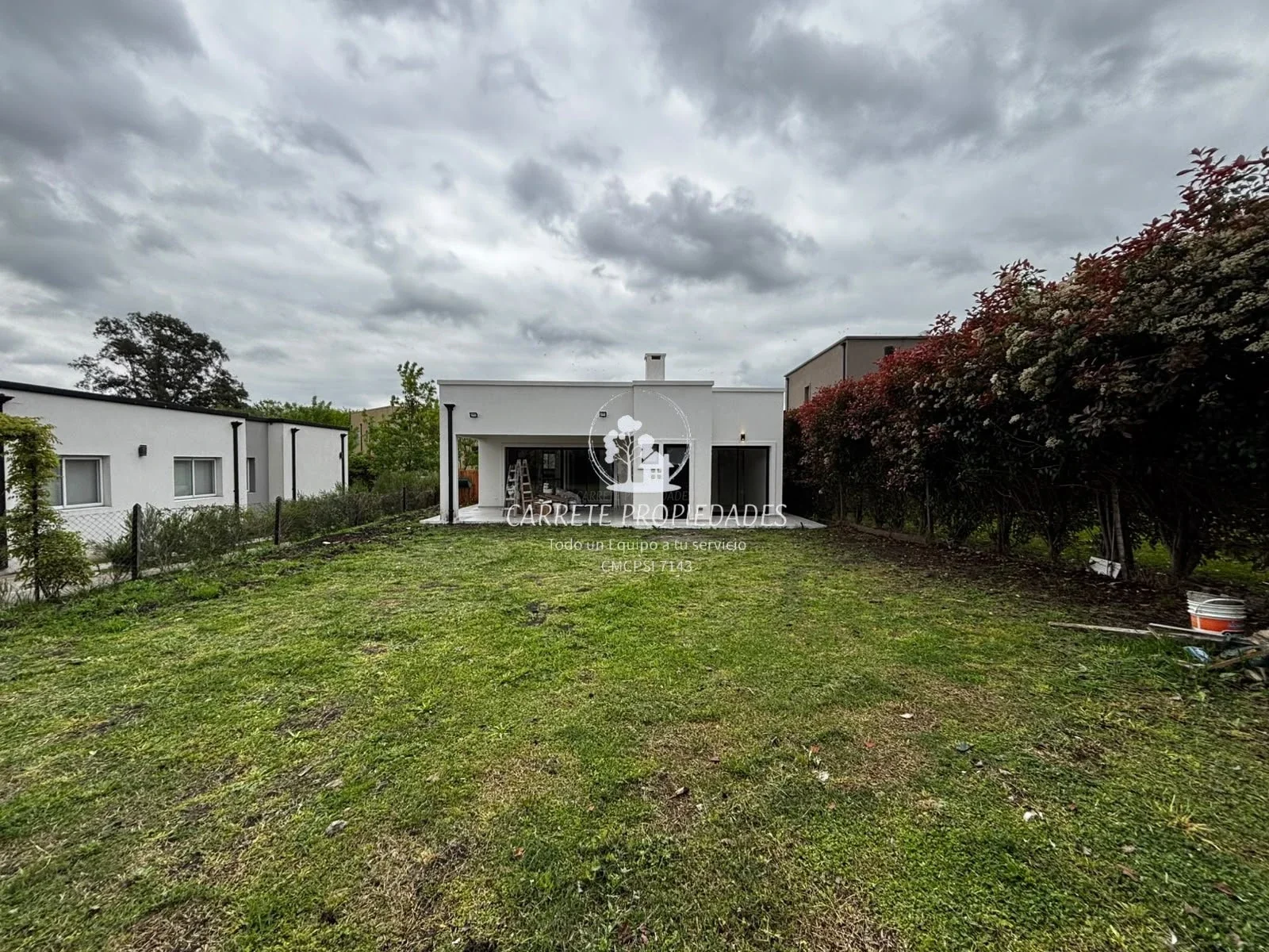 Casa en venta moderna en 1 planta de 4 ambientes. Barrio Santa Elena. Pilar - Imagen 2