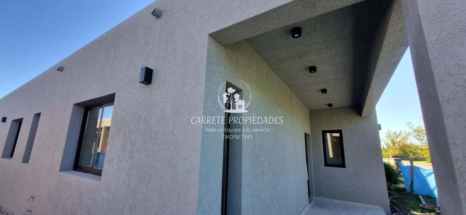OPORTUNIDAD! Casa de 5 ambientes Moderna en Venta. Barrio Santa Lucia. Pilar - Imagen 3
