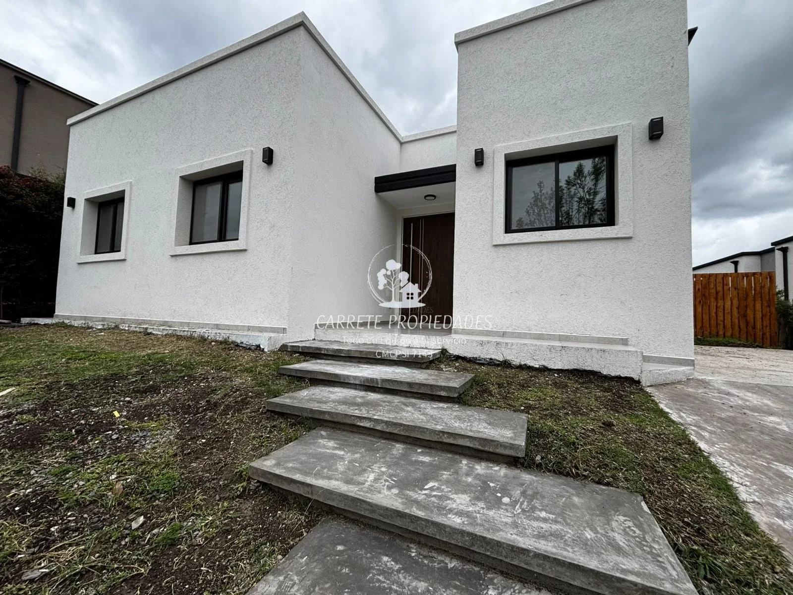 Casa en venta moderna en 1 planta de 4 ambientes. Barrio Santa Elena. Pilar - Imagen 4