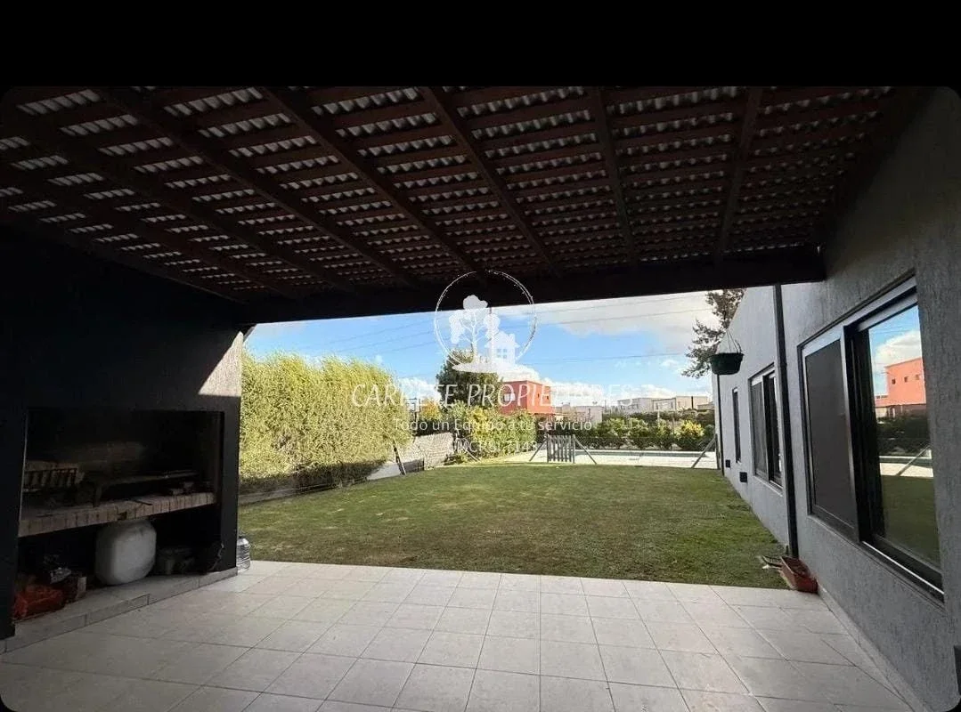 Casa en ALQUILER de 4 ambientes y pileta. Barrio San Ramiro. Pilar del Este - Imagen 4