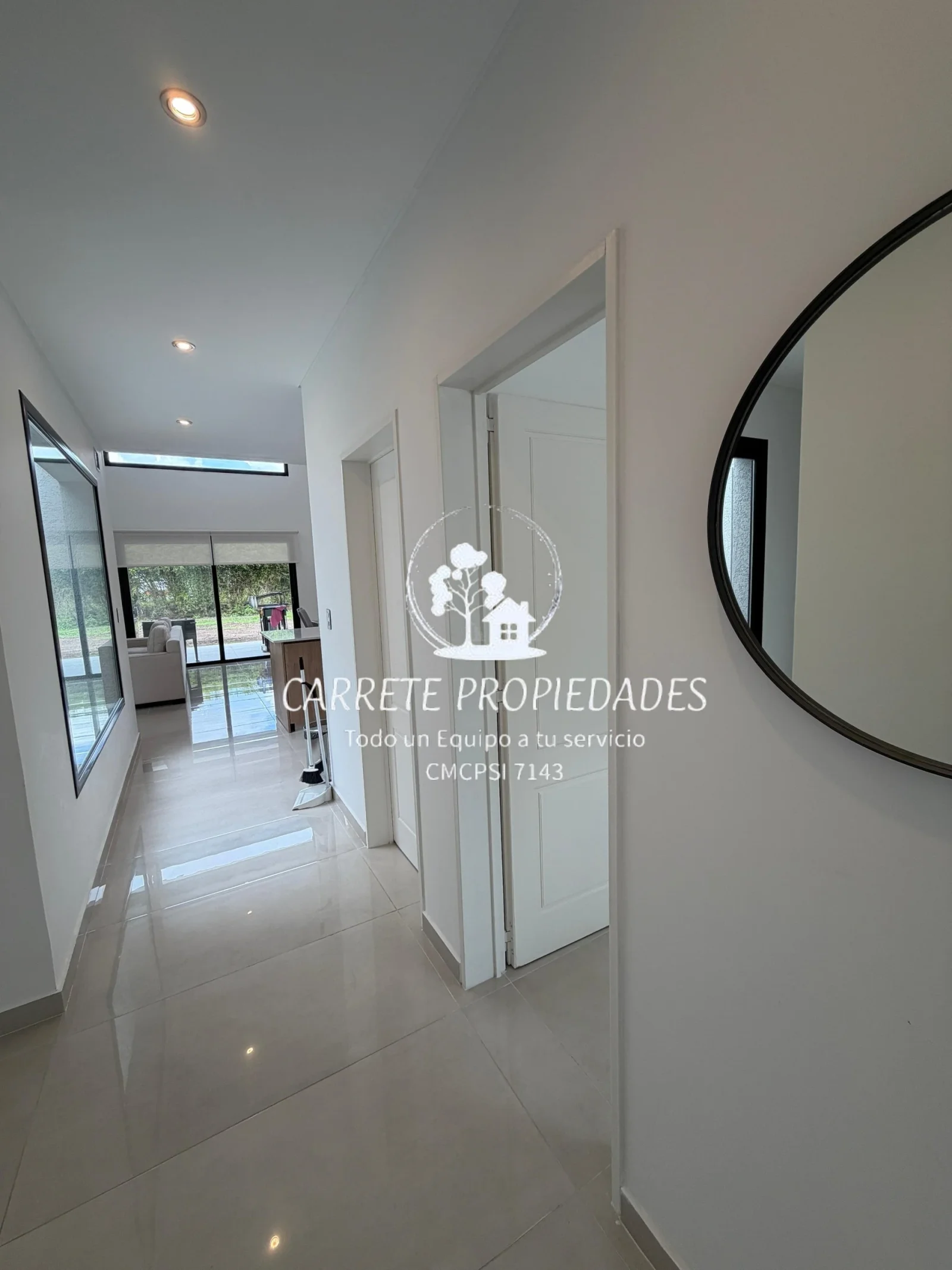 Casa en venta 5 ambientes con pileta. Barrio Santa Elena. Pilar. - Imagen 3