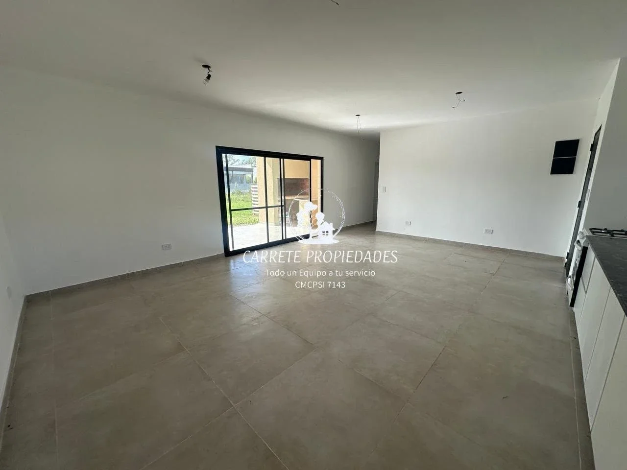 Casa en ALQUILER de 4 ambientes. Barrio San Ramón. Pilar del Este - Imagen 4