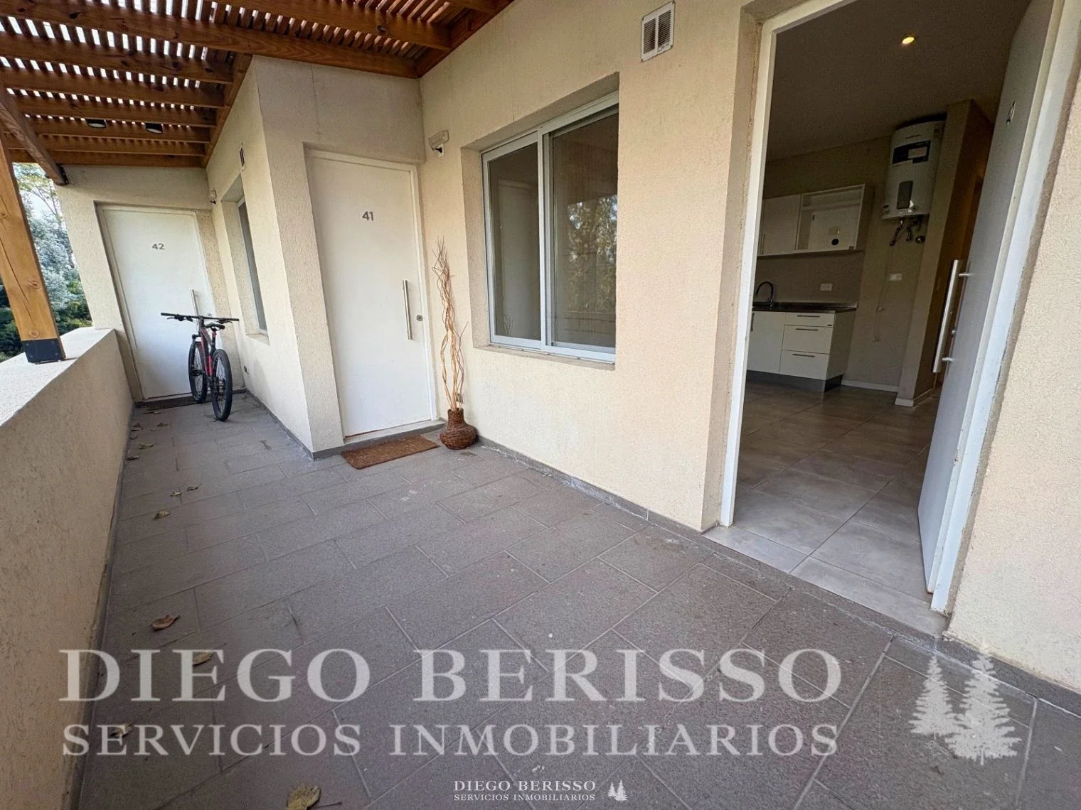 Departamento en alquiler c/ cochera en Los Cardales - Imagen 1