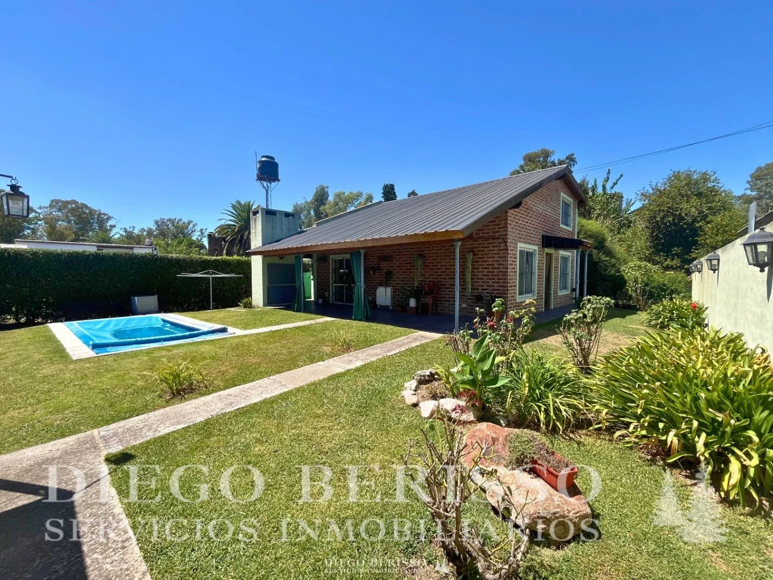 CASA EN VENTA EN LOS CARDALES - Imagen 1