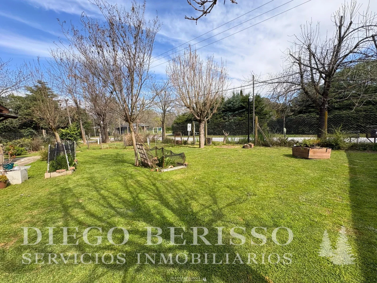 CASA EN VENTA EN SANTA BRÍGIDA - Imagen 3