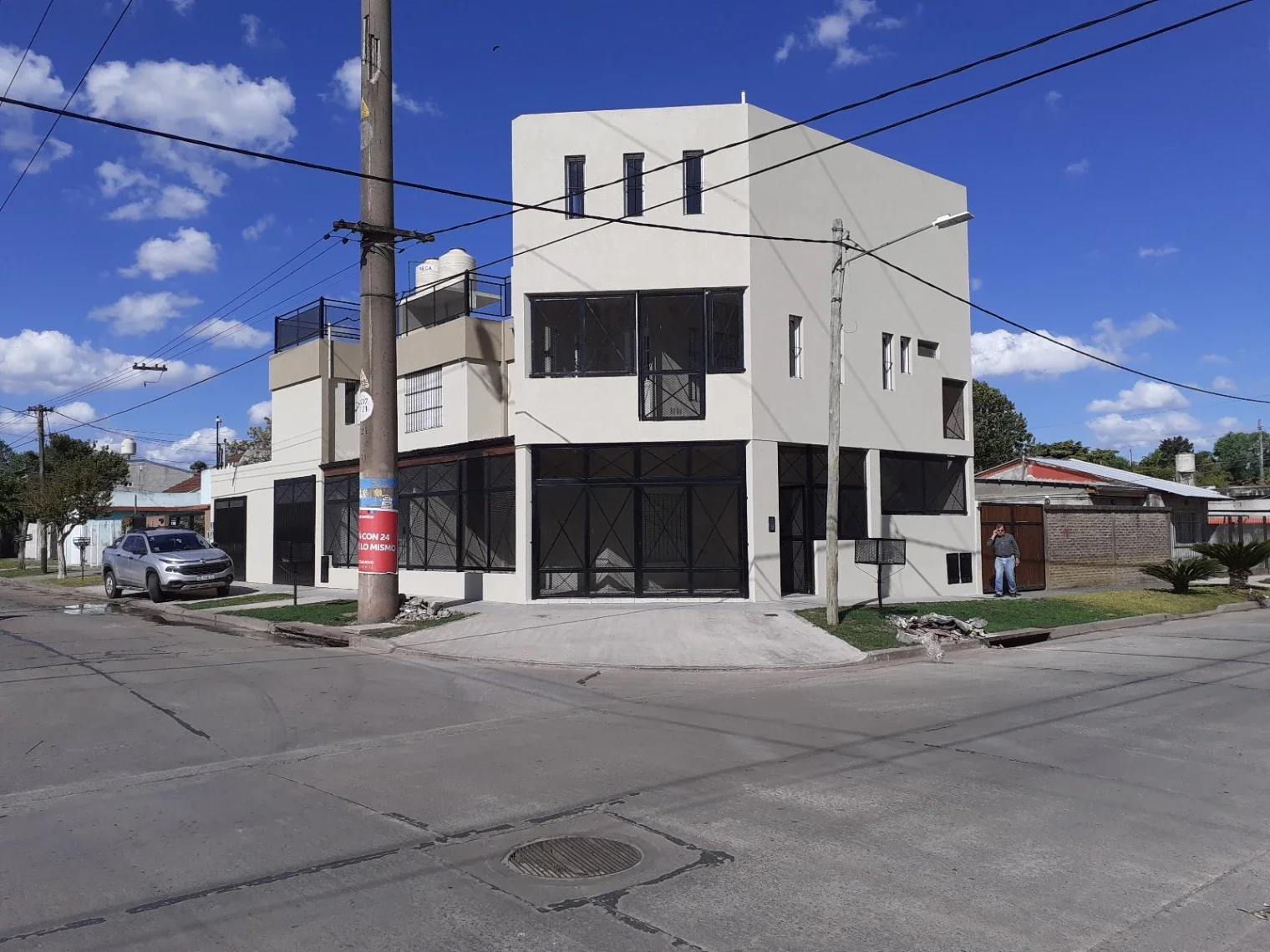 Departamento en alquiler c/ cochera en Ituzaingó Norte - Imagen 1