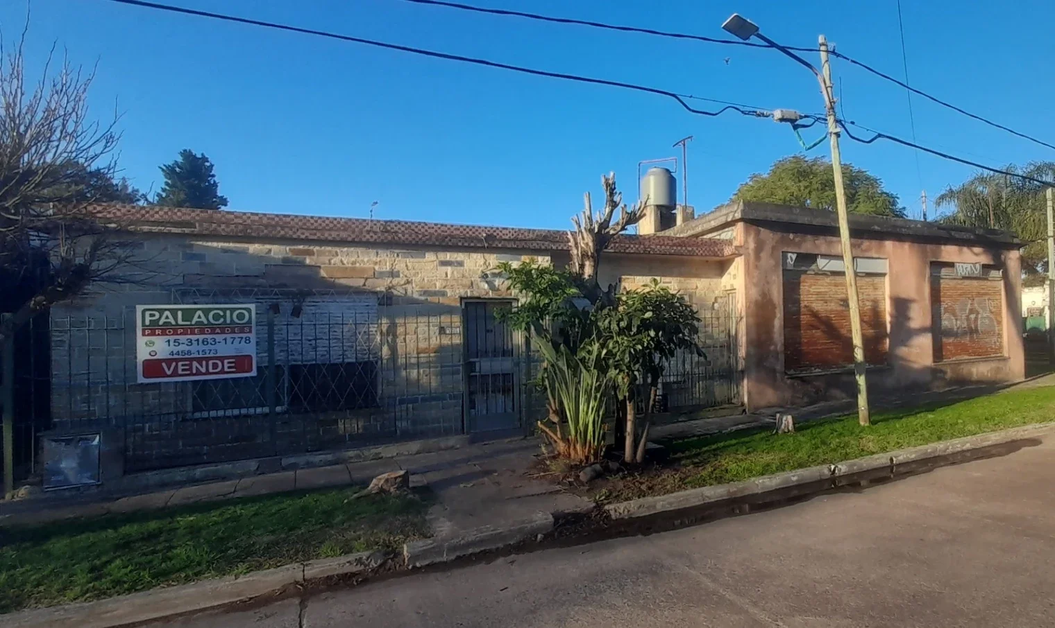VENTA CASA CON LOCAL ITUZAINGO - Imagen 1