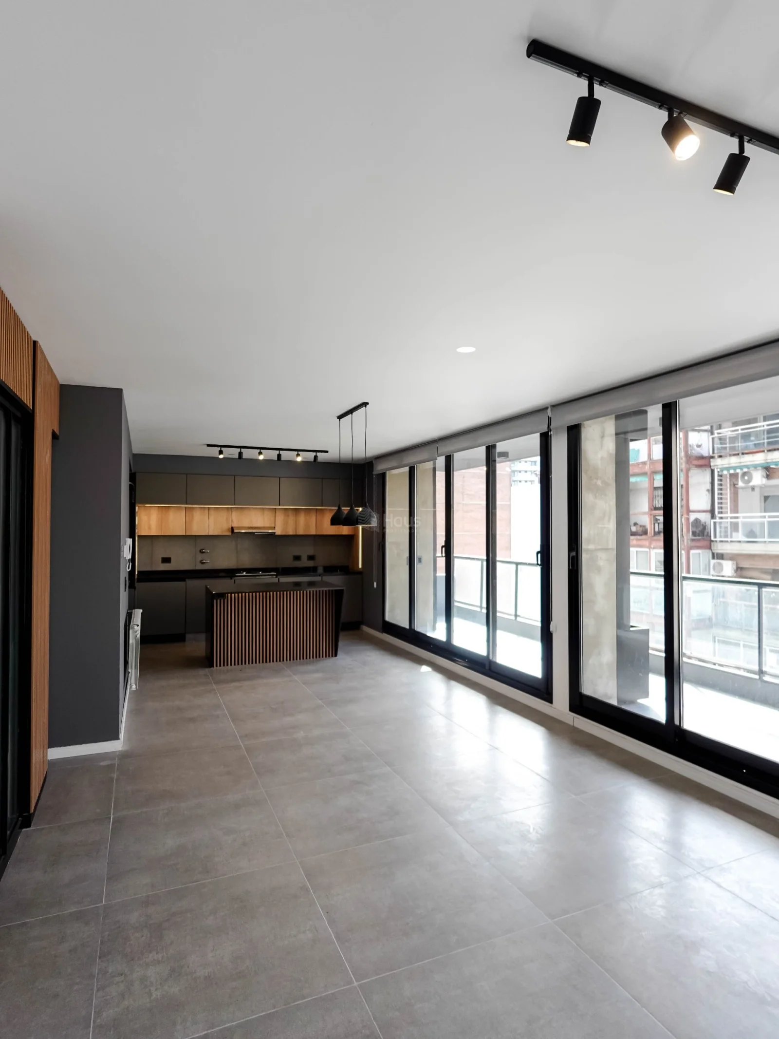 Piso exclusivo 3 dormitorios en Venta - Ayacucho 1300 - Imagen 2