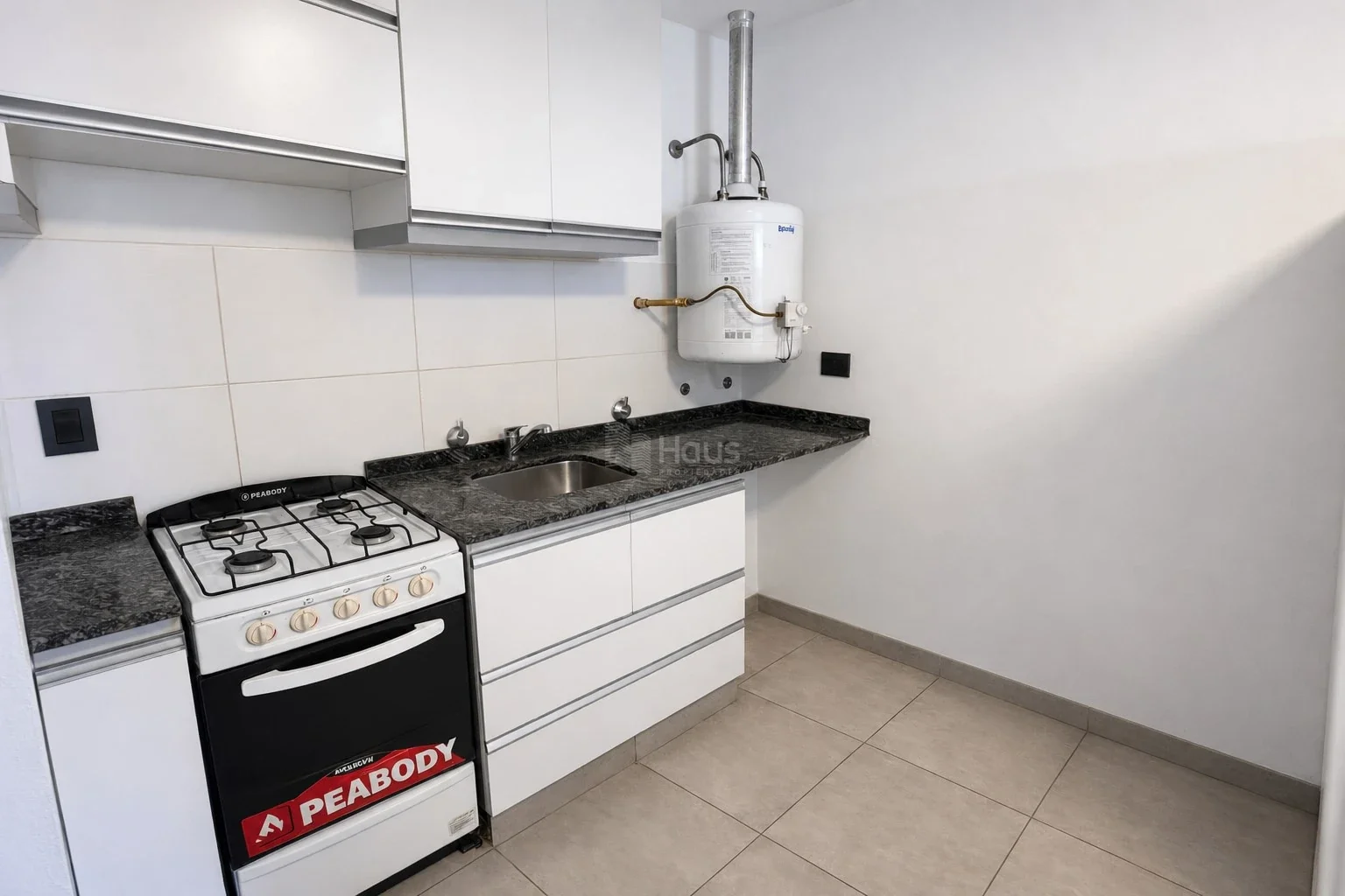 Monoambiente en alquiler - Zeballos 1279 - Imagen 3