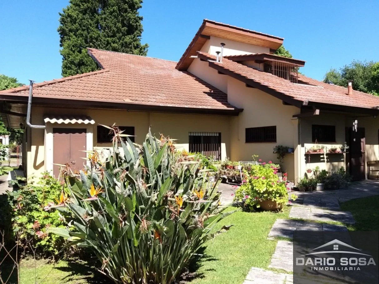 Casa en venta c/ cochera en Belén de Escobar - Imagen 1