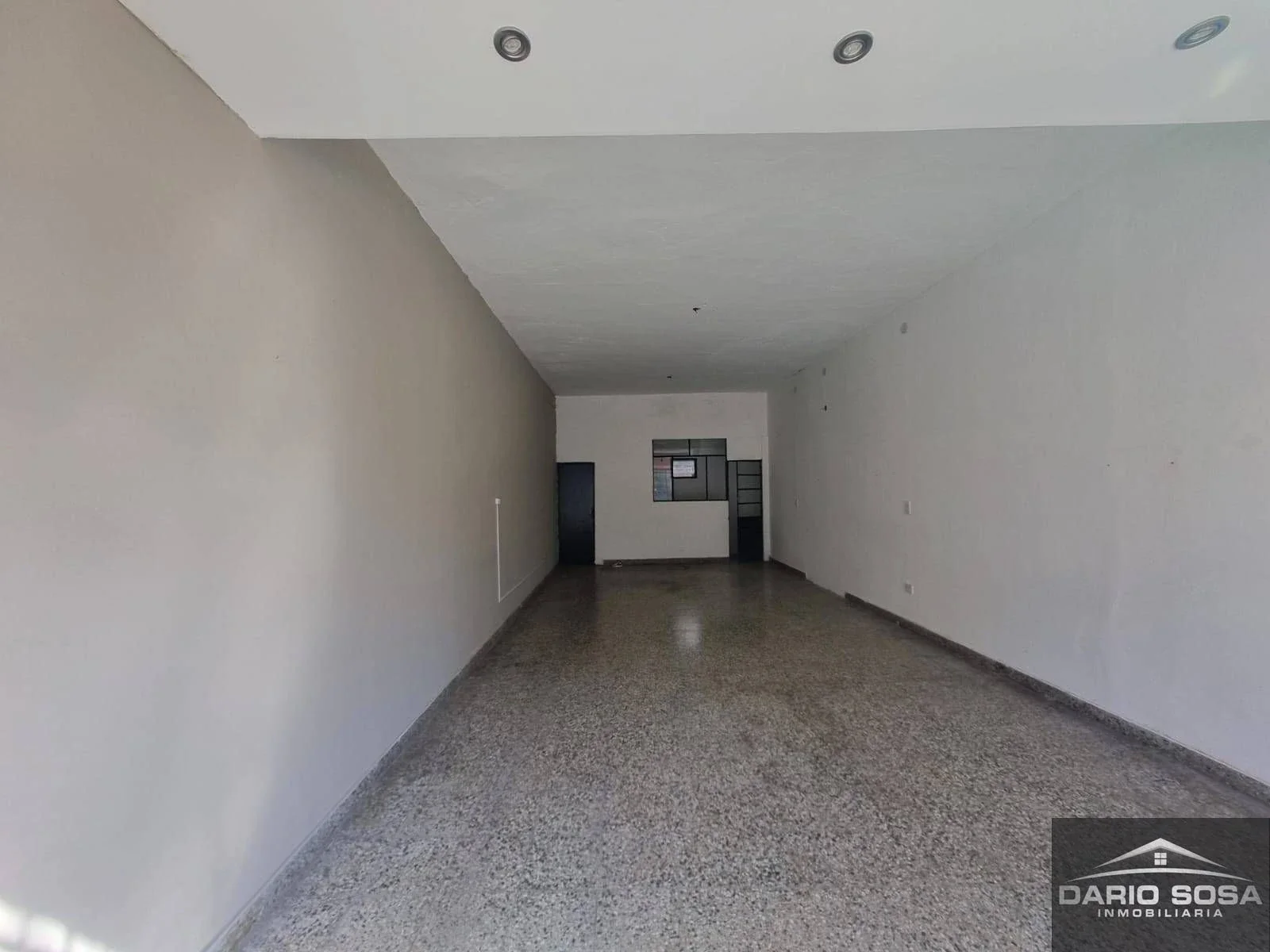 Local comercial en alquiler ubicado en Belén de Escobar - Imagen 2