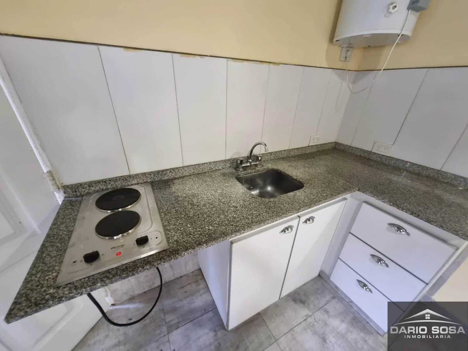 Departamento en alquiler de 1 dormitorio en Belén de Escobar - Imagen 2