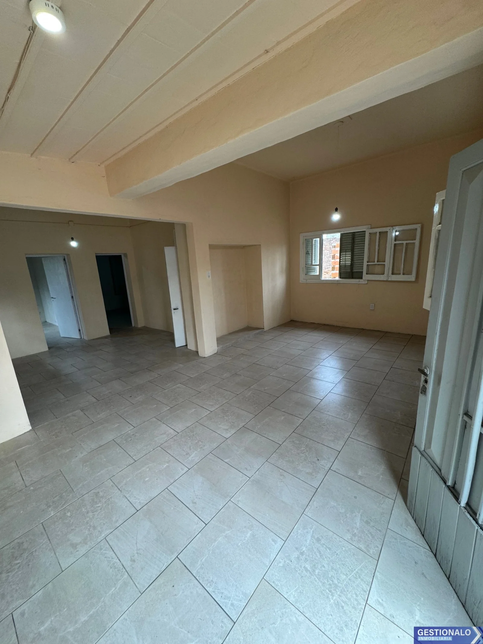 Casa en venta c/ cochera en San Carlos Sud - Imagen 3