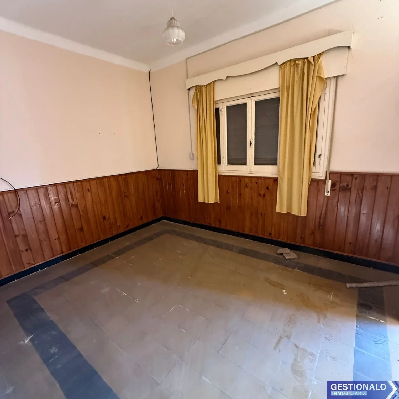Casa en venta c/ cochera en San Carlos Centro - Imagen 2
