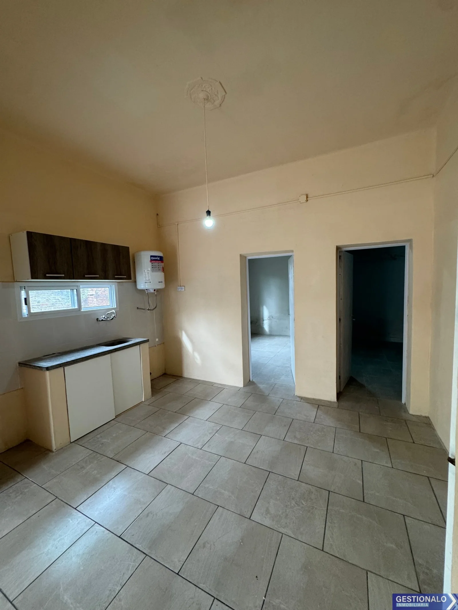 Casa en venta c/ cochera en San Carlos Sud - Imagen 5