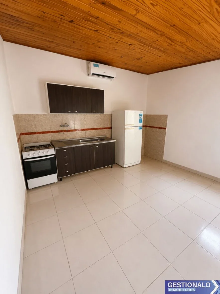 Casa en venta c/ cochera en Matilde - Imagen 2