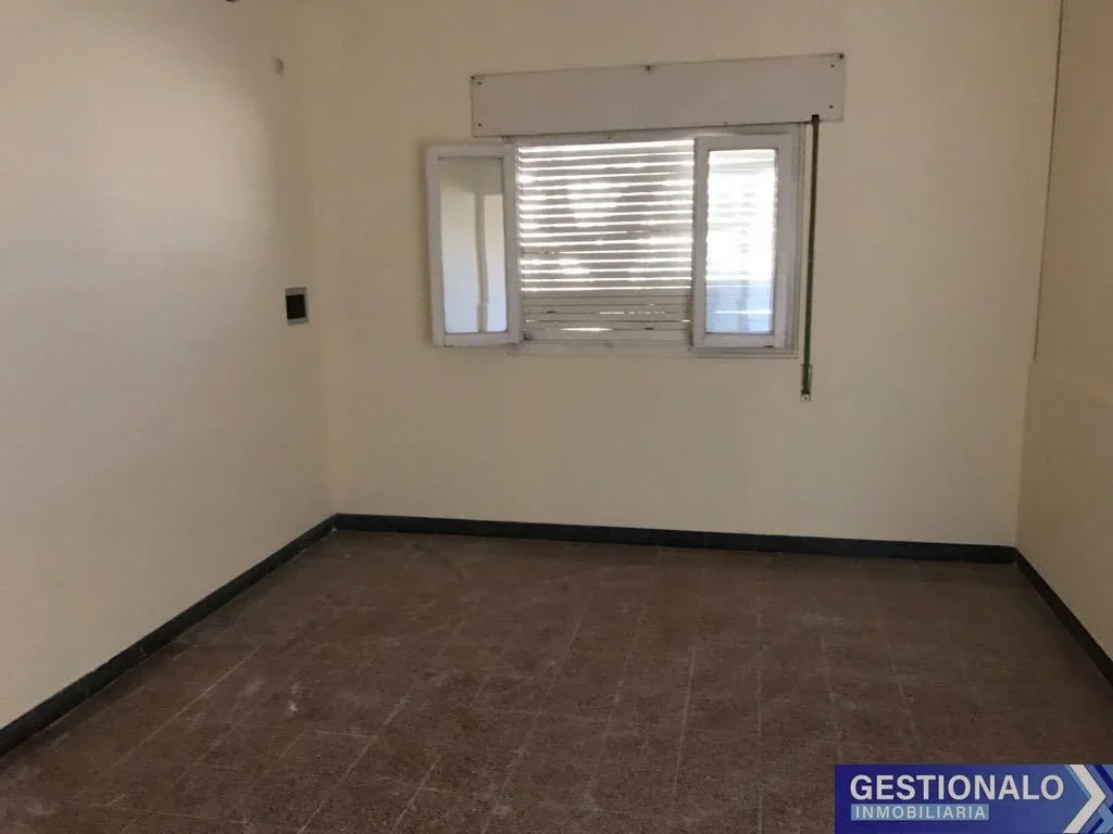 Casa en venta c/ cochera en San Carlos Centro - Imagen 4