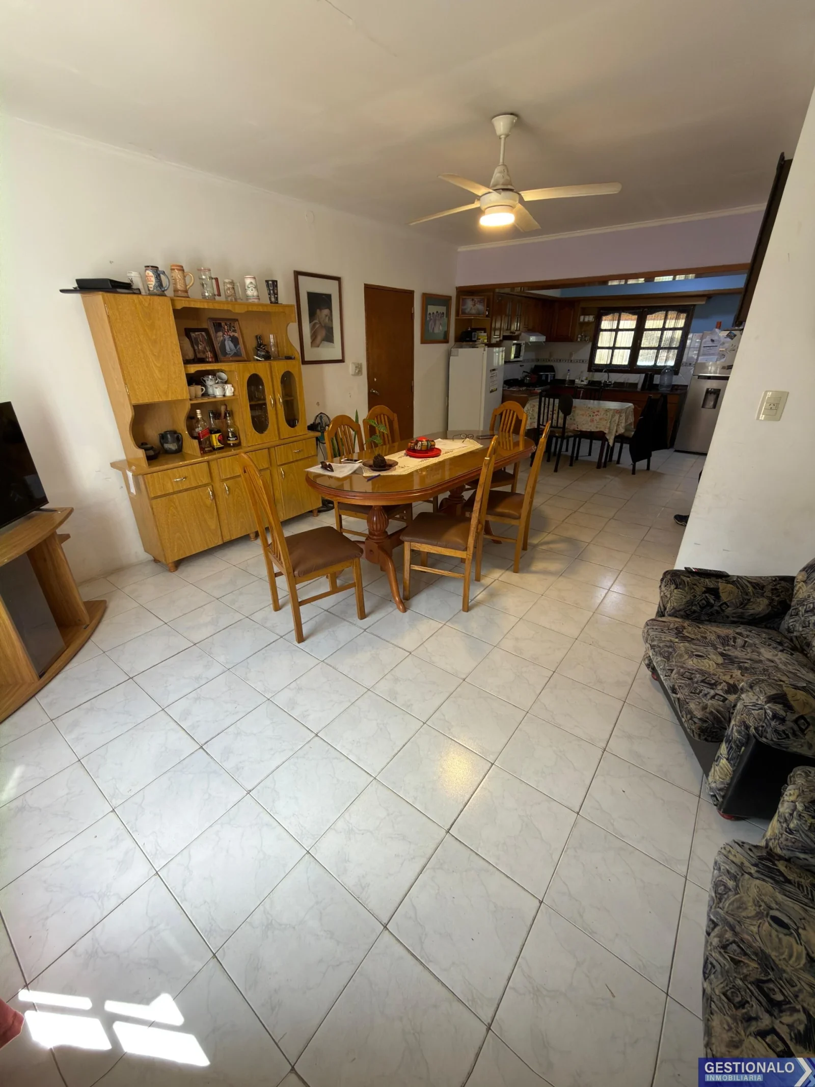 Casa en venta c/ cochera en San Carlos Centro. - Imagen 2