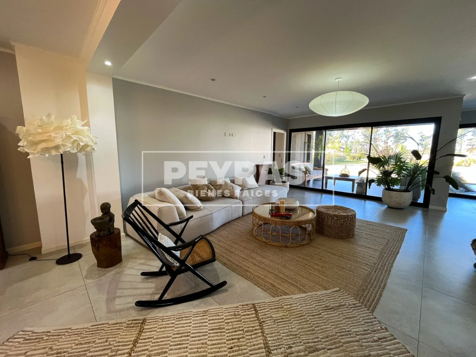 Casa de diseño en El Metejón Barrio Privado | 4 ambientes con Pileta y Parrilla - Imagen 2