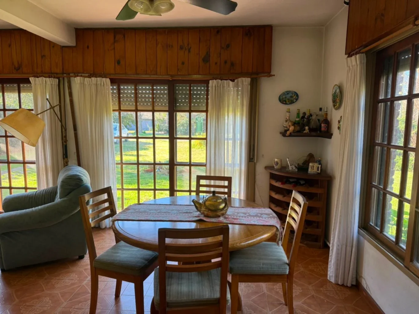 Alquiler anual – Casa 4 ambientes en Club de Campo La Martona - Imagen 1