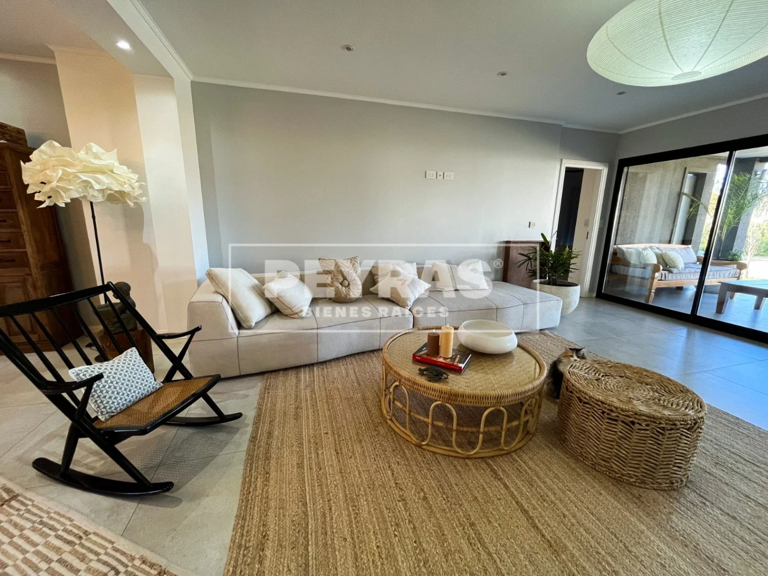 Casa de diseño en El Metejón Barrio Privado | 4 ambientes con Pileta y Parrilla - Imagen 4