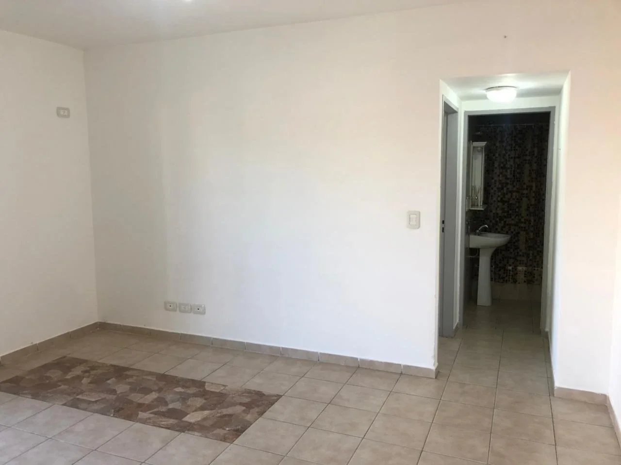 Departamento en alquiler en Lanús Este - Imagen 3