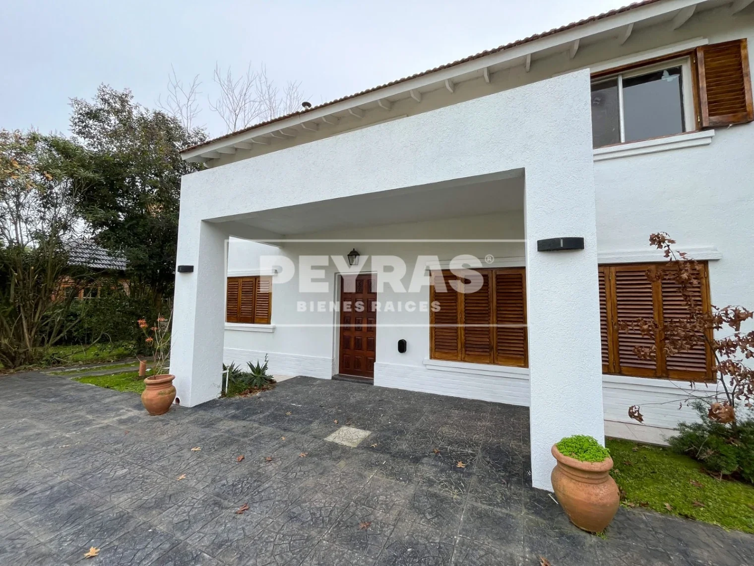 Casa de 5 Ambientes con Pileta y Parrilla en La Martona (Casco Viejo) - Imagen 4