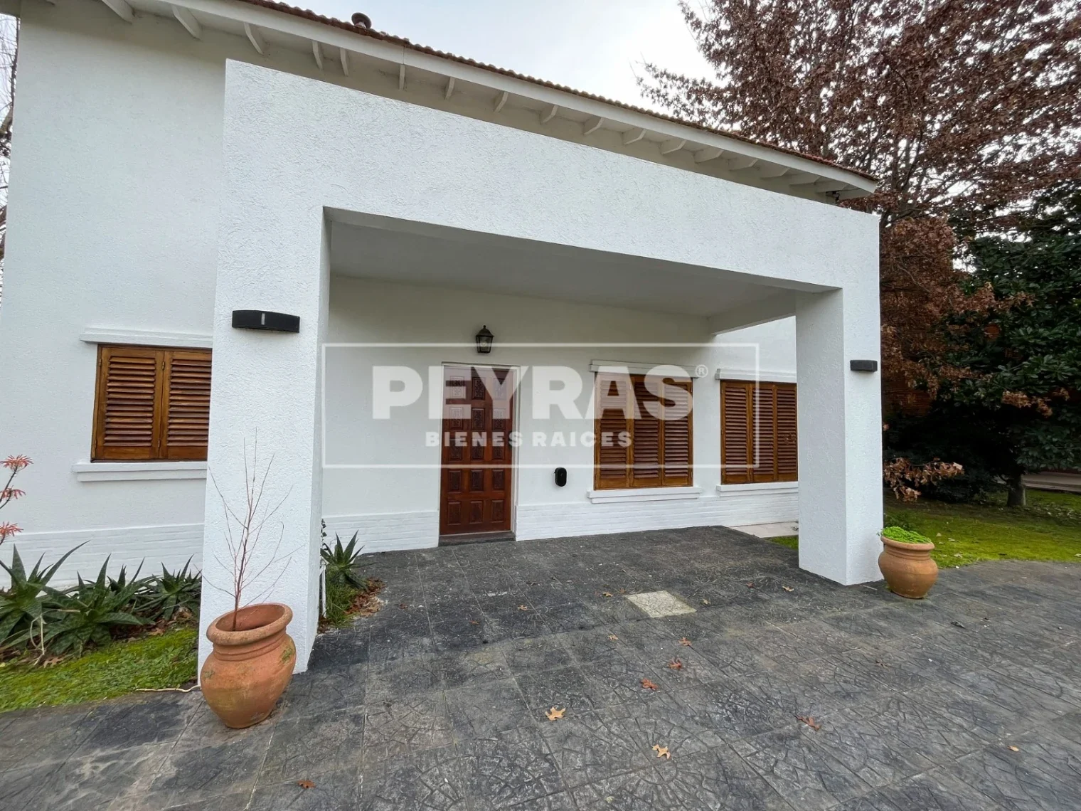 Casa de 5 Ambientes con Pileta y Parrilla en La Martona (Casco Viejo) - Imagen 3