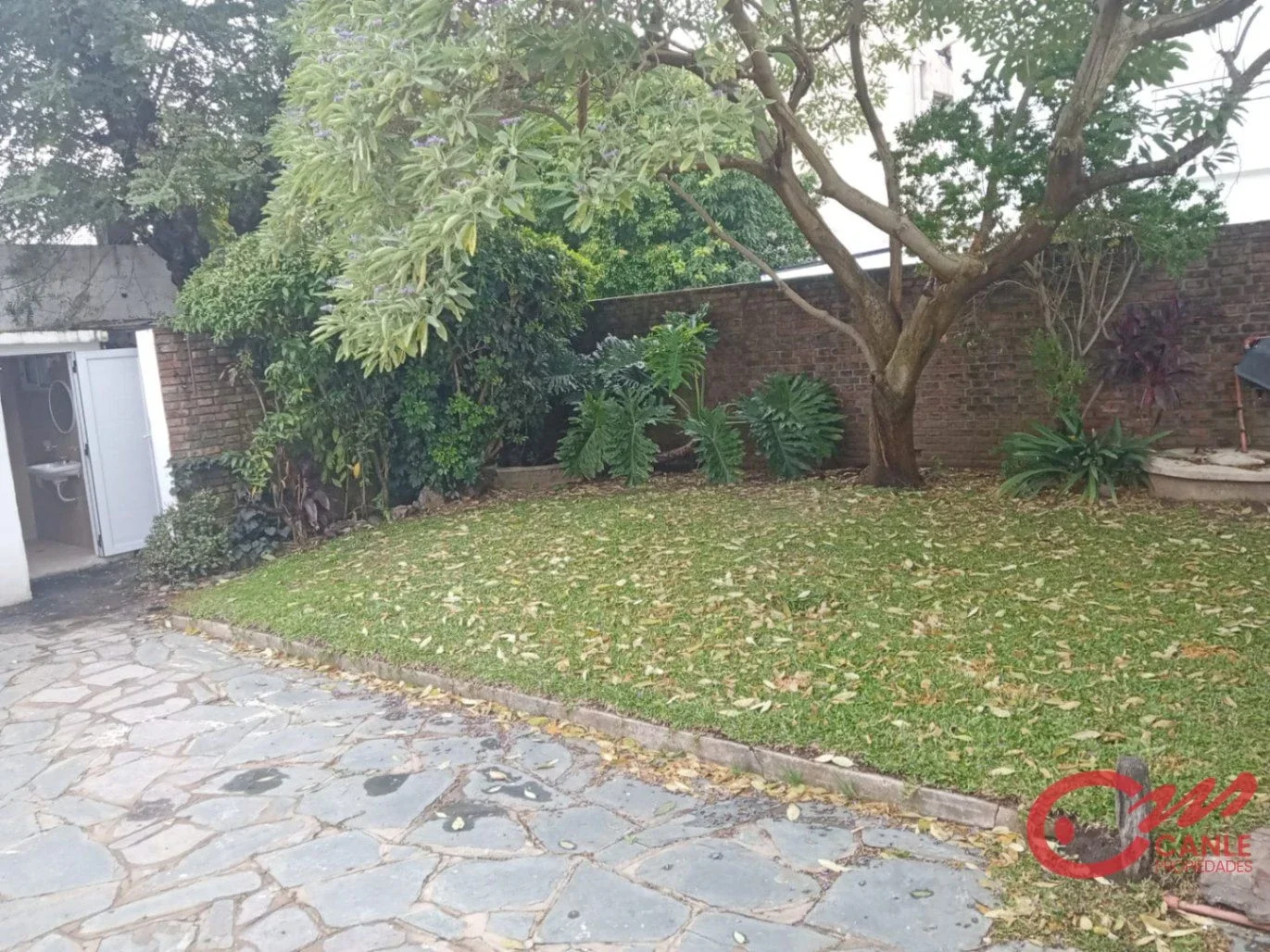 Casa en alquiler c/ cochera en Béccar - Imagen 4
