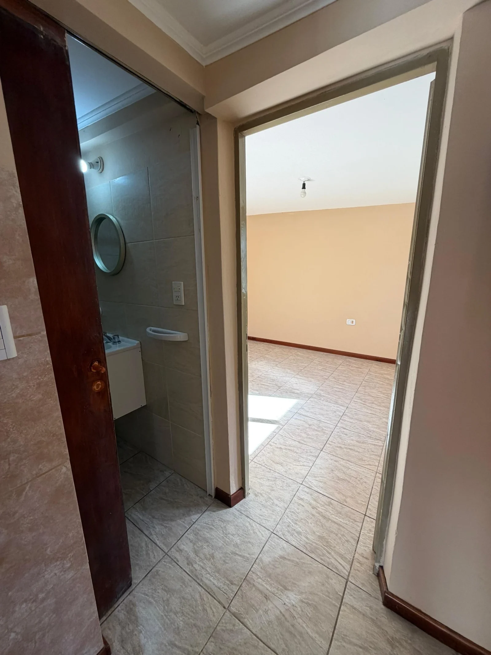 Casa en alquiler en Almafuerte - Imagen 3