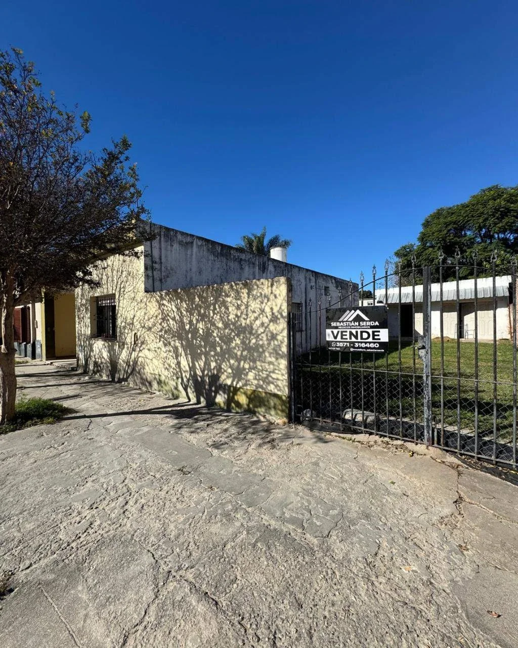 Casa en venta de 3 dormitorios c/ cochera en Almafuerte - Imagen 1