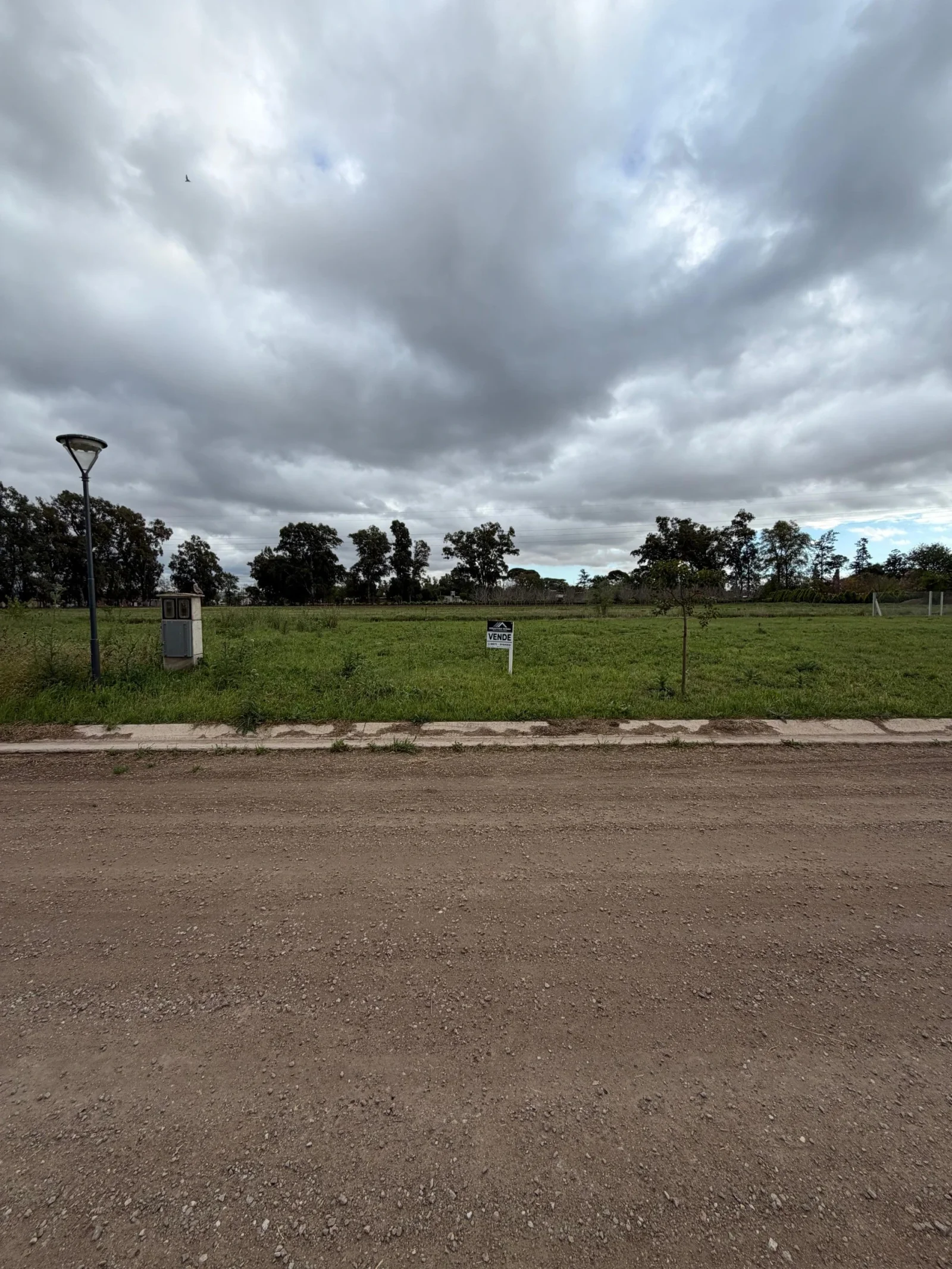Terreno / Lote en venta de 348m2 ubicado en Almafuerte - Imagen 1