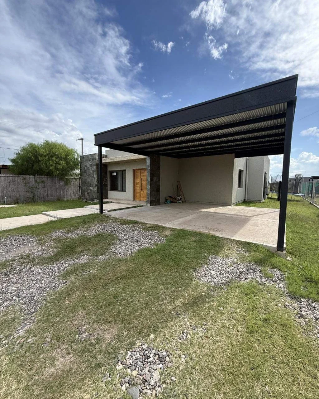 Casa en venta c/ cochera en Almafuerte - Imagen 3