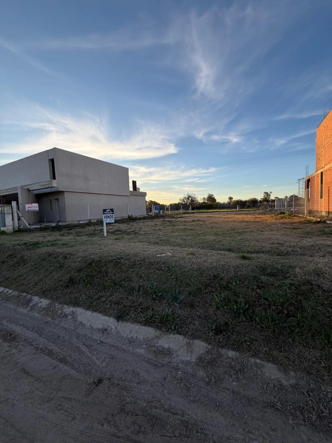 Terreno / Lote en venta de 491.36m2 ubicado en Almafuerte - Imagen 2