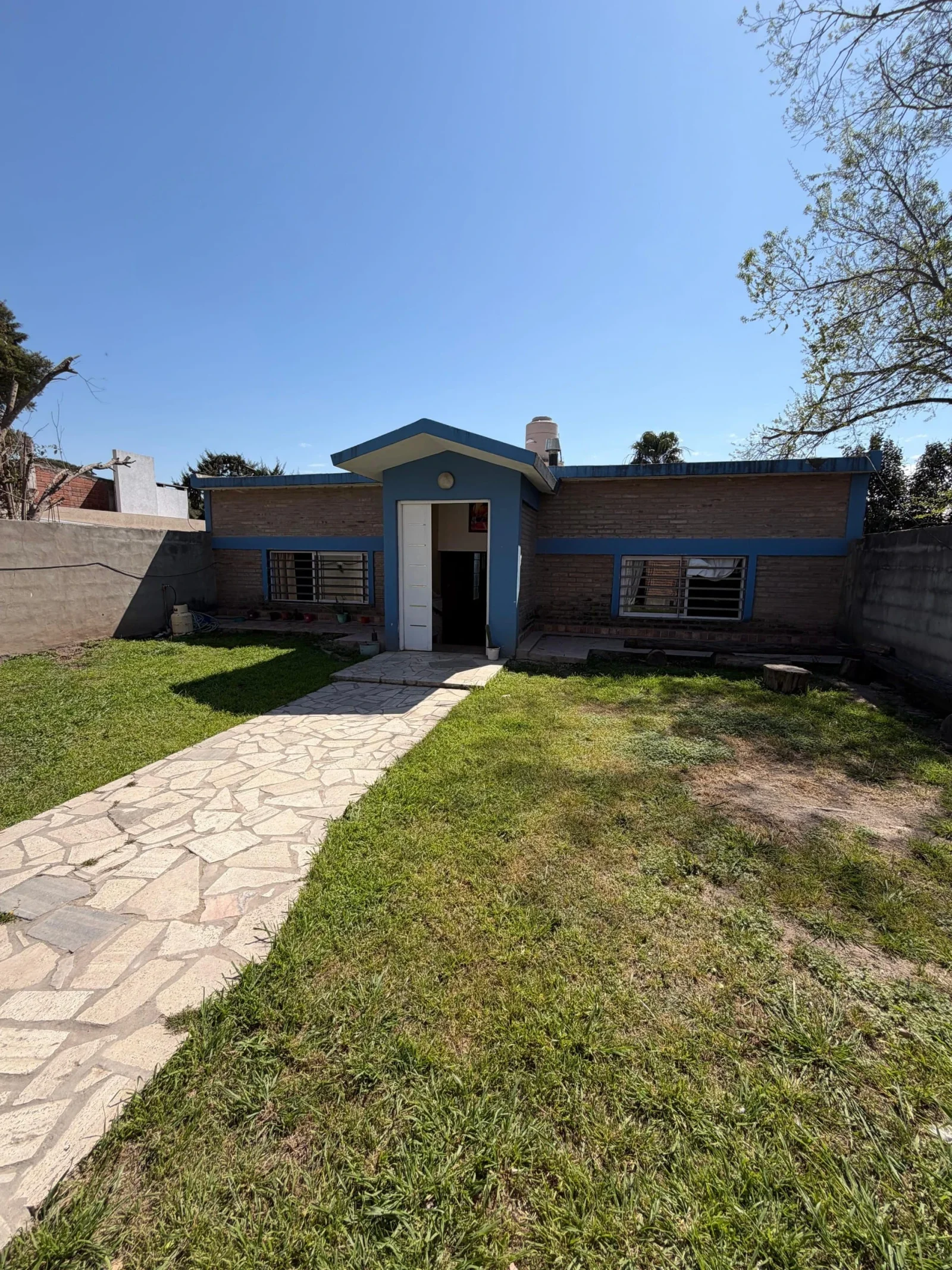 Casa quinta en venta de 76m2 ubicado en Almafuerte - Imagen 1