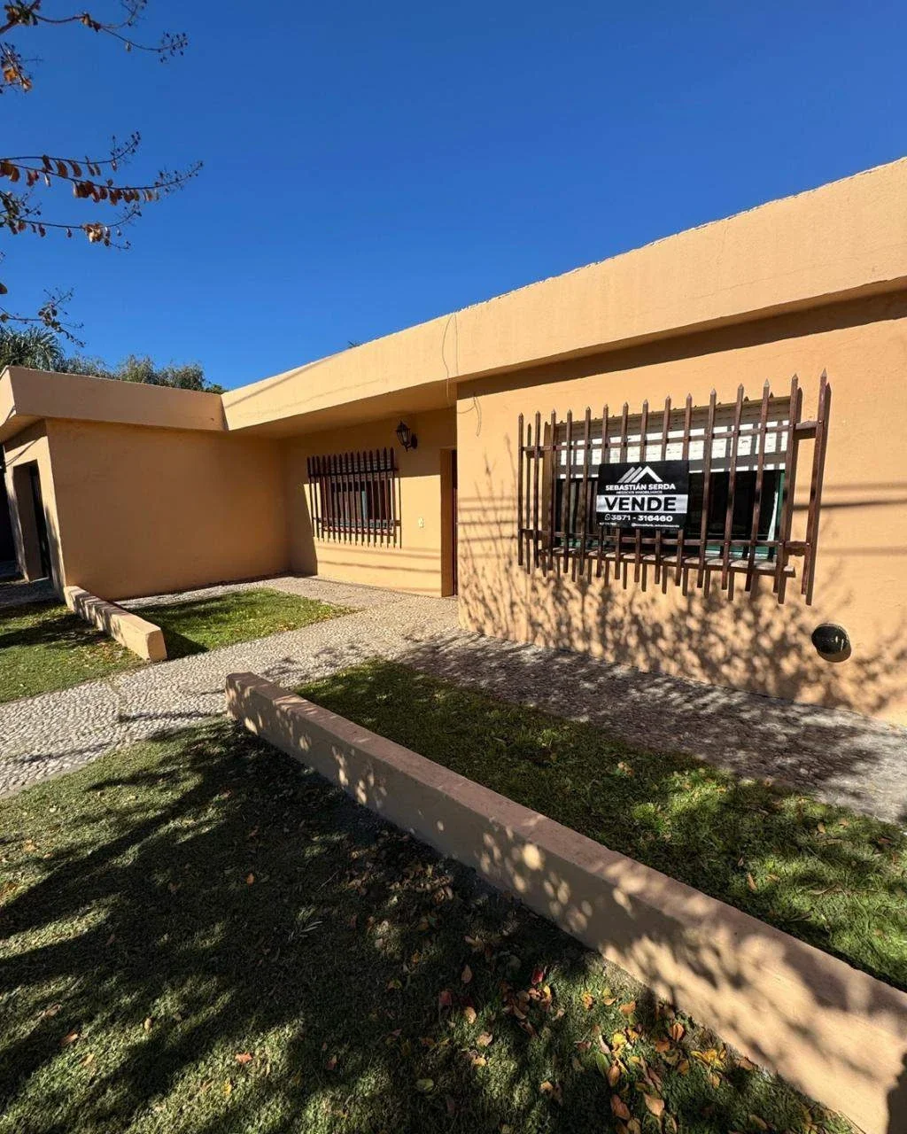 Casa en venta de 3 dormitorios c/ cochera en Almafuerte - Imagen 1