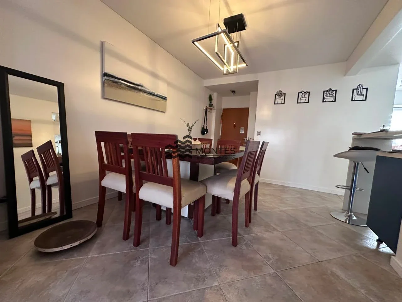 Departamento en venta c/ cochera en Liniers - Imagen 3