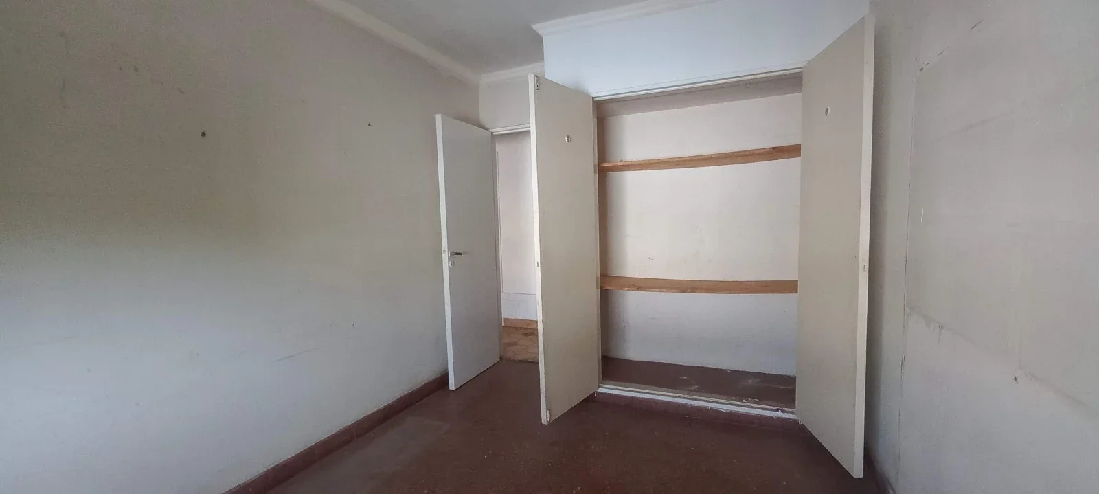 Hermoso departamento de 3 dormitorios en Punta Alta - Imagen 4