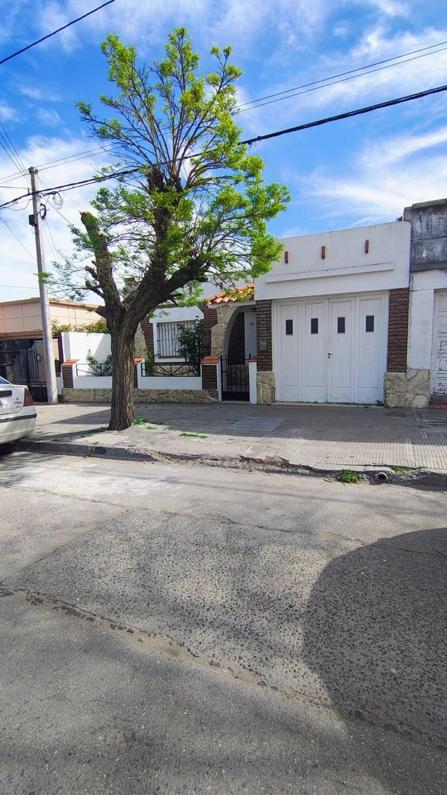 Casa en venta c/ cochera en Punta Alta - Imagen 3