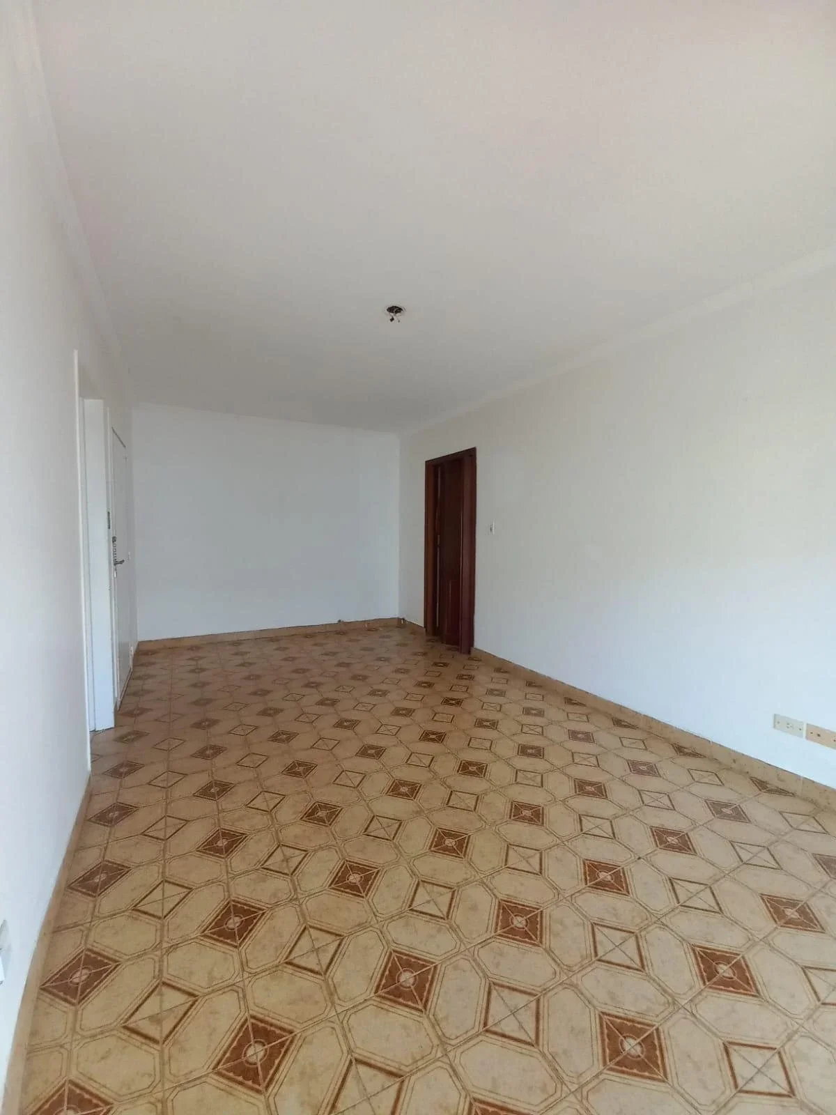 Hermoso departamento de 3 dormitorios en Punta Alta - Imagen 5