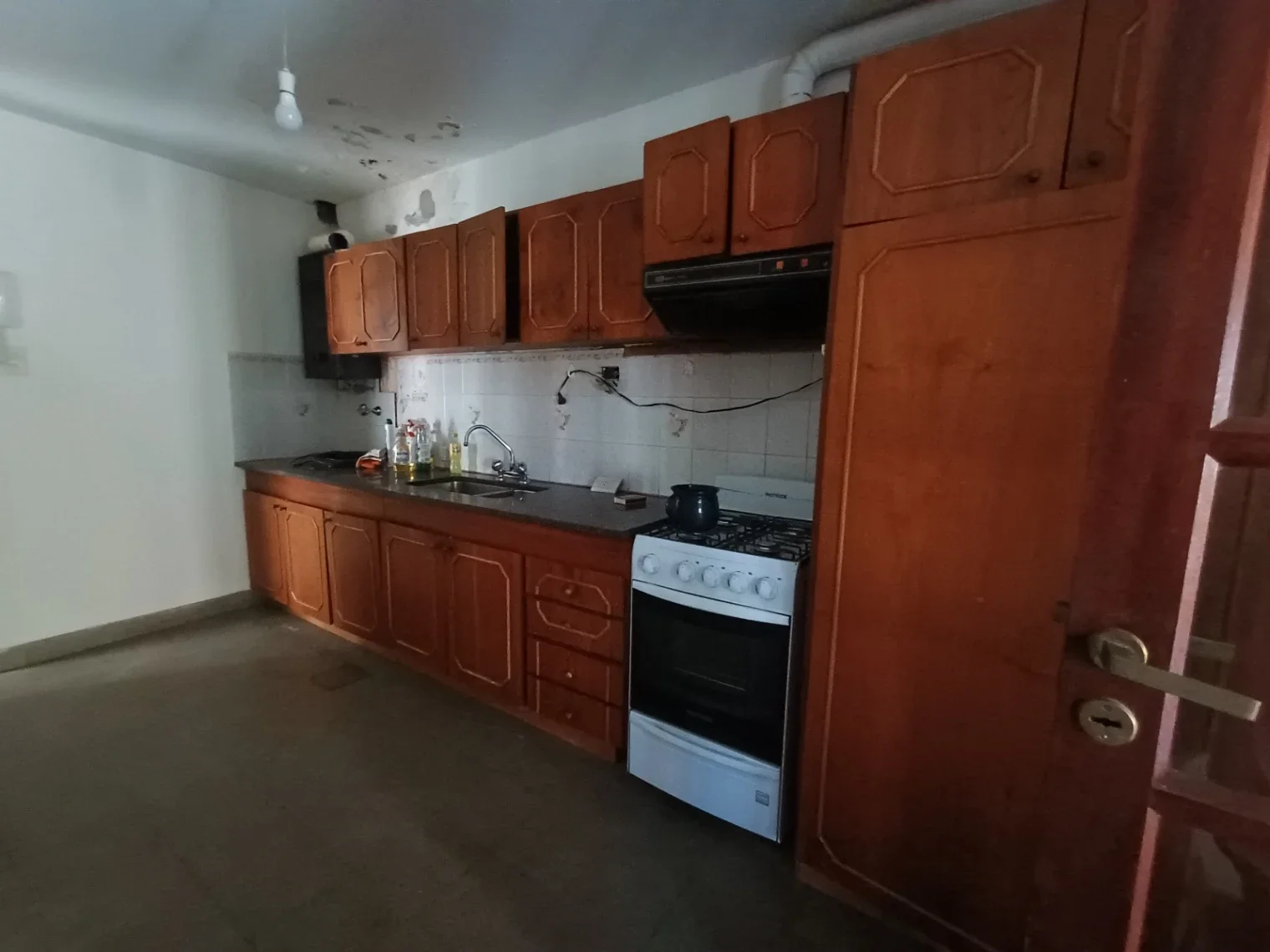 Dúplex en venta de 3 dormitorios c/ cochera en Punta Alta - Imagen 4