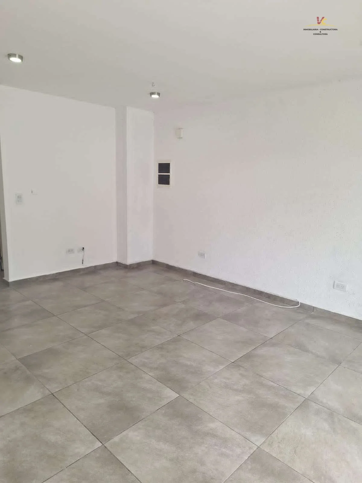 DEPTO. TIPO DUPLEX EN COMPLEJO EN ALQUILER CON DOBLE COCHERA EN BA. SANTA RITA - Imagen 5