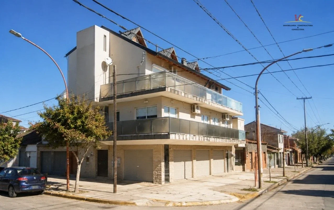 Departamento Triplex en venta c/3 dormitorios c/vista al Lago en Va Domínguez - Imagen 1