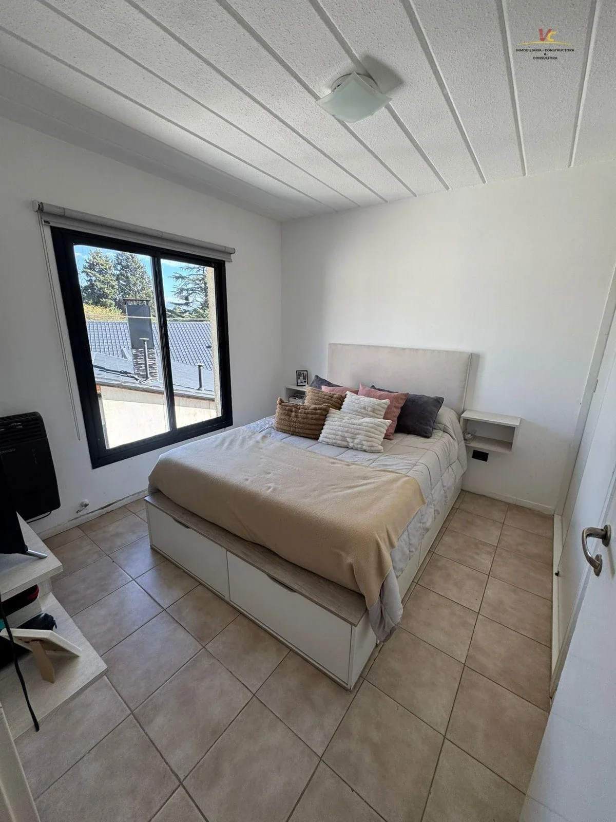 Departamento en alquiler c/ cochera en Santa Rita - Imagen 4