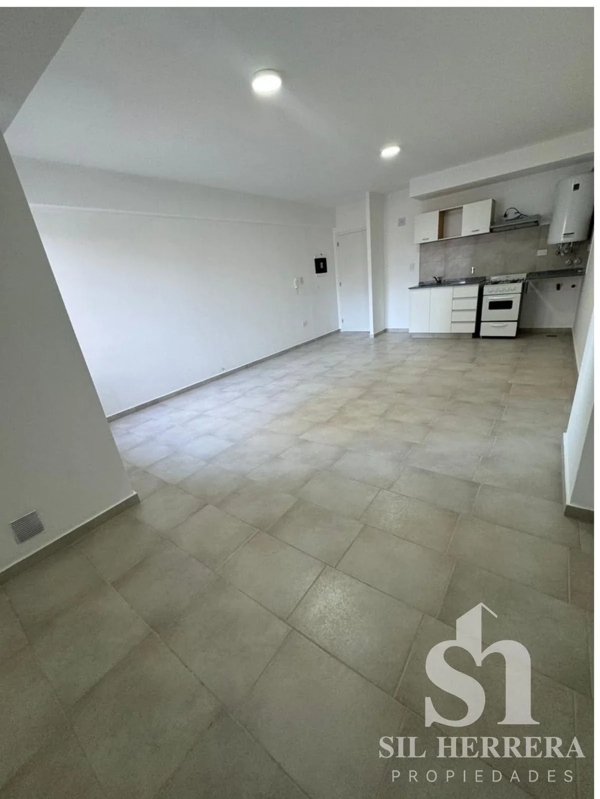 Departamento en alquiler en Centro - Imagen 2