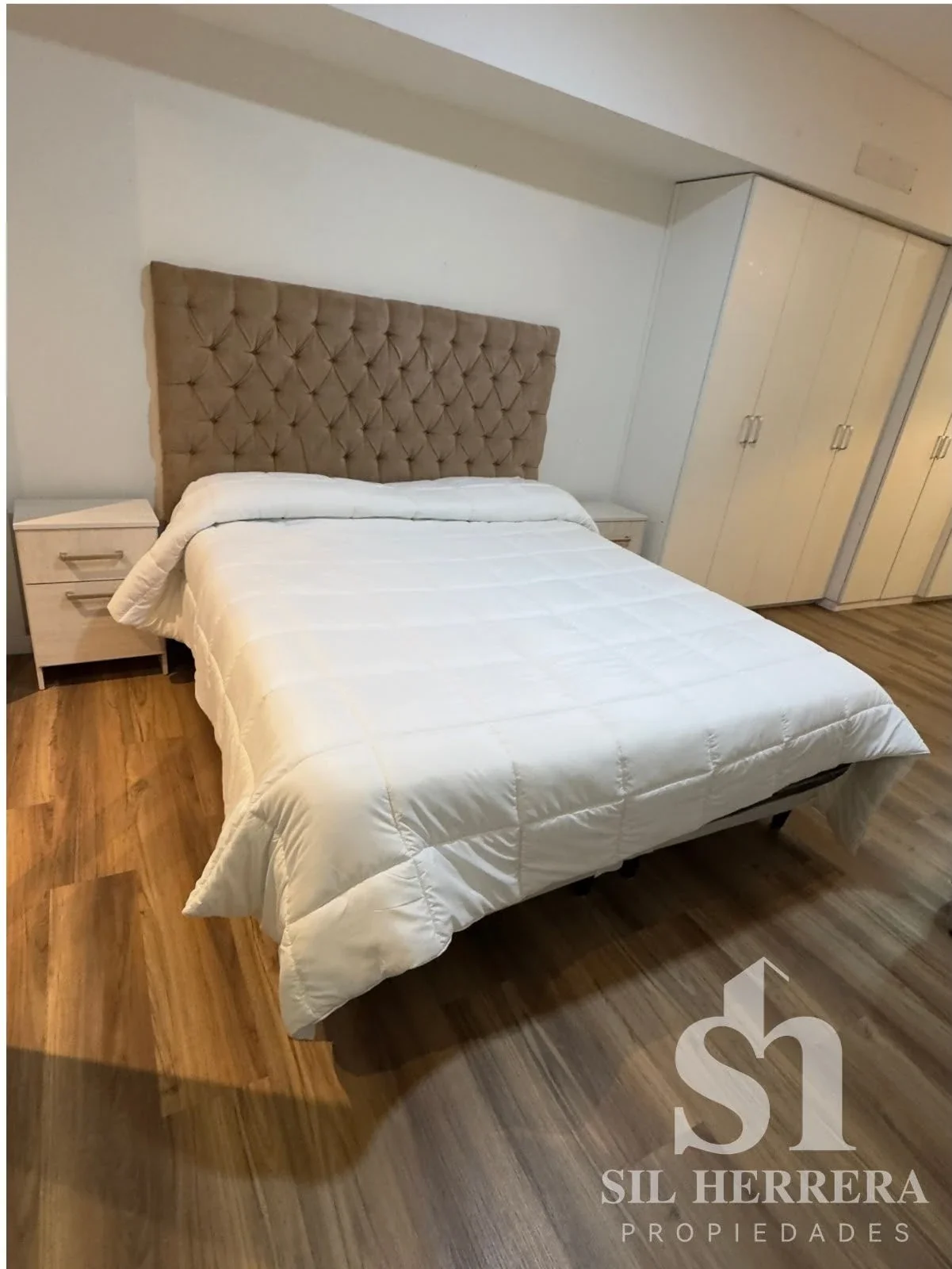 Departamento en alquiler c/ cochera en Centro - Imagen 3
