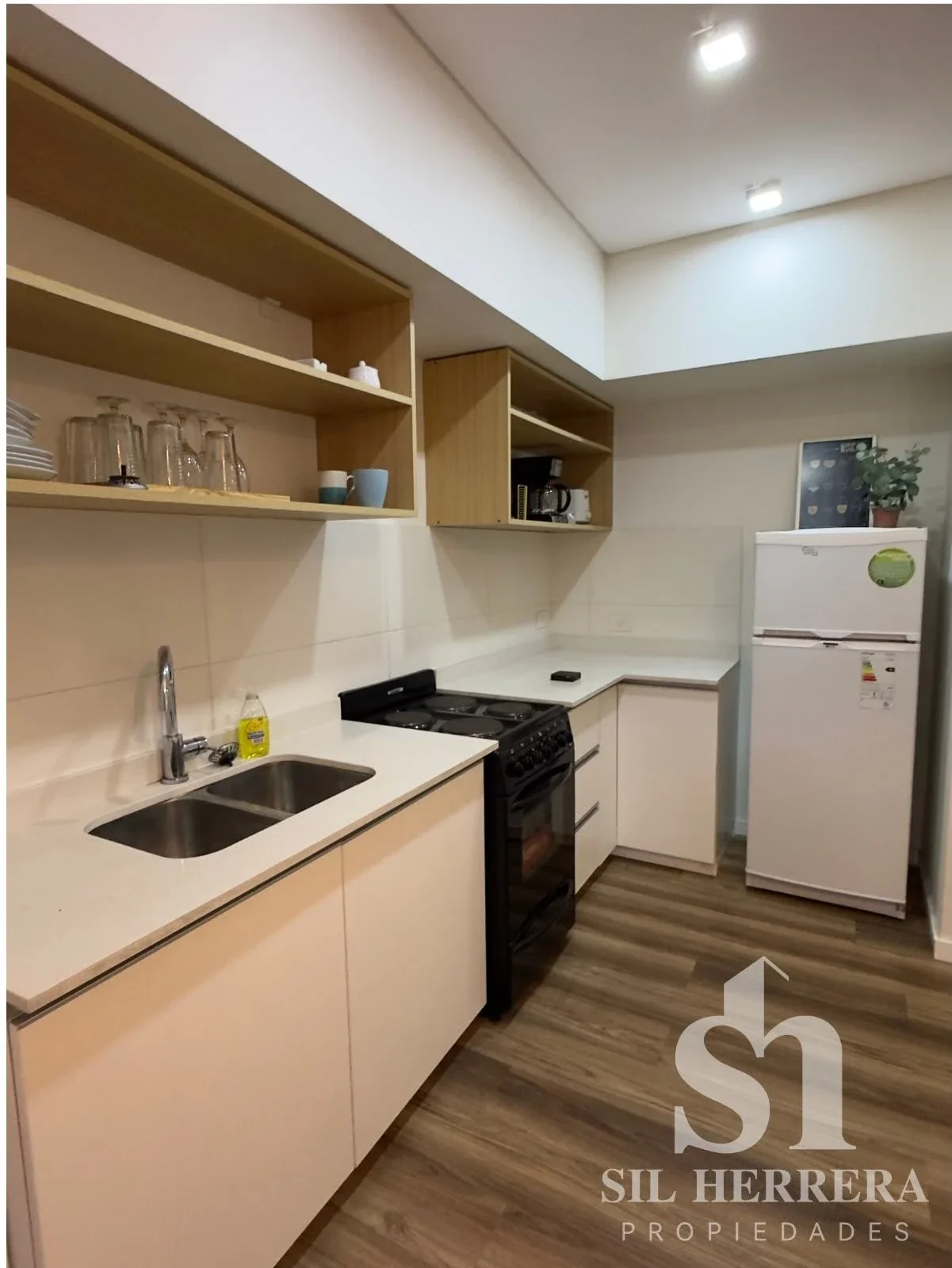 Departamento en alquiler c/ cochera en Centro - Imagen 4