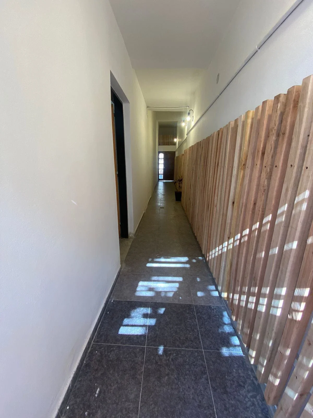 Local comercial en alquiler ubicado en Centro - Imagen 3