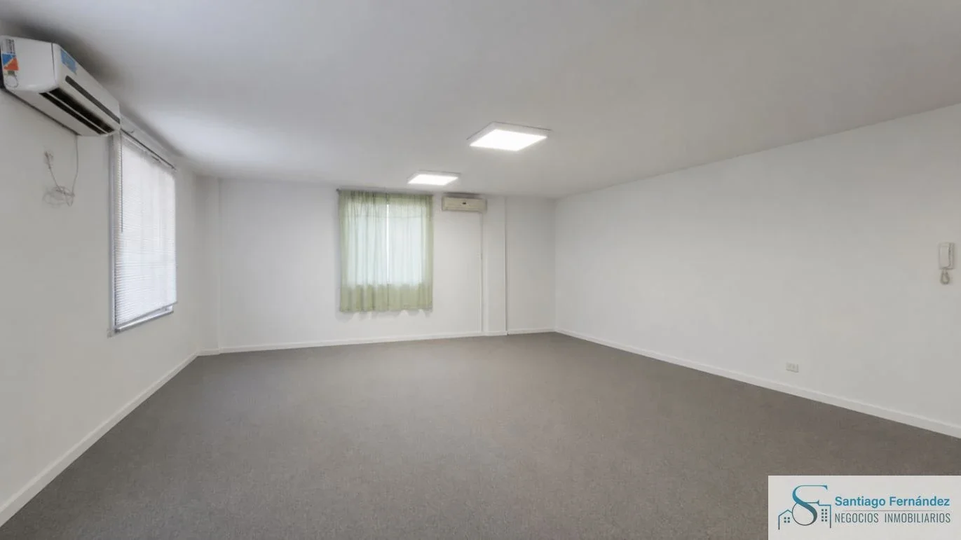 Oficina en alquiler 50 m2  1 despacho Office baño cochera Pilar - Imagen 5