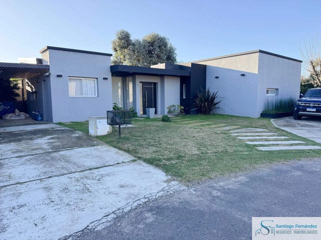 Casa en venta c/ cochera en Manzanares Chico - Imagen 2